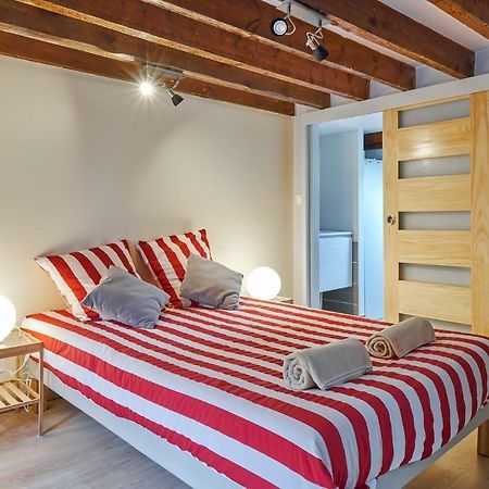 Le Saint Pierre, Atypique Au Coeur Du Centre Ville Apartment Caen Luaran gambar