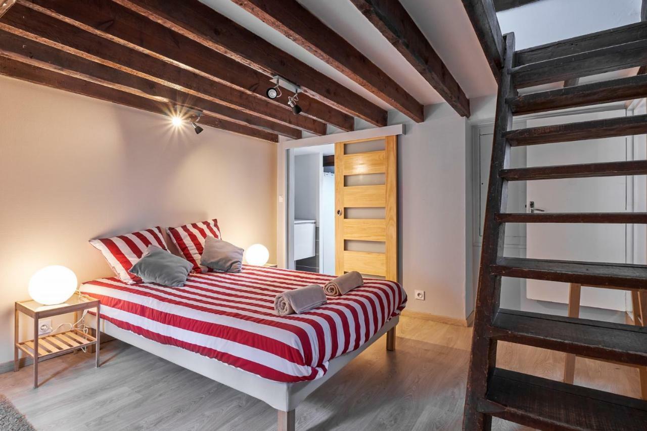 Le Saint Pierre, Atypique Au Coeur Du Centre Ville Apartment Caen Luaran gambar