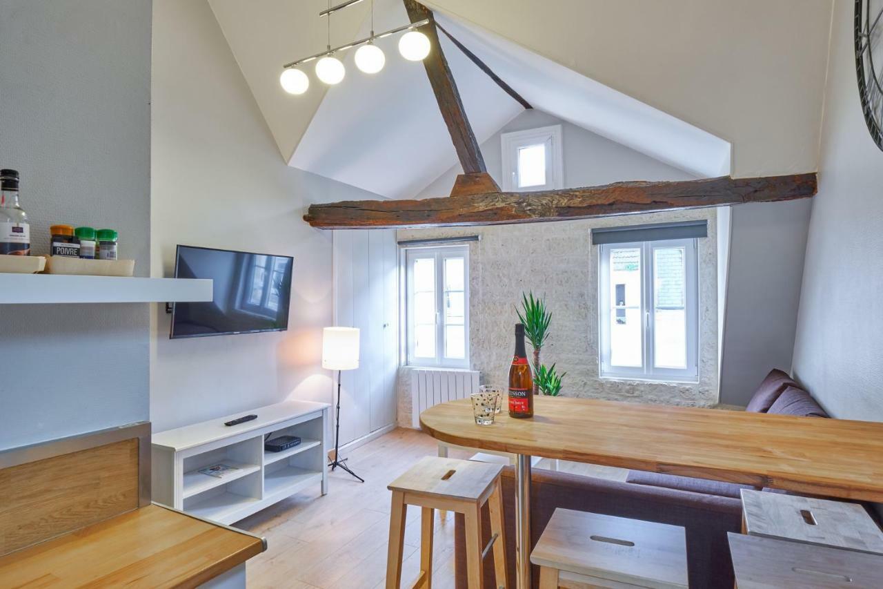 Le Saint Pierre, Atypique Au Coeur Du Centre Ville Apartment Caen Luaran gambar